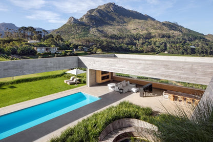Beau Constantia